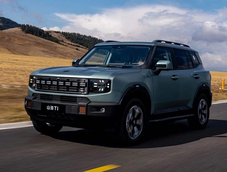 Запас хода 1300 км, расход 1 л/100 км, полный привод, Snapdragon 8155 и холодильник &mdash; совсем недорого. Jetour Shanhai T1 оказался гораздо дешевле, чем ожидалось