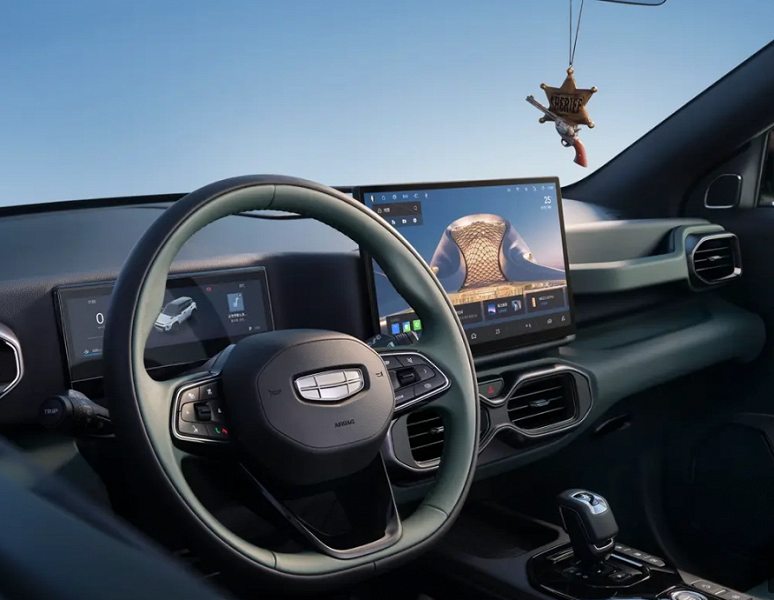 Первый &laquo;легкий внедорожник&raquo; Geely с шинами AT и прожекторами на крыше показали внутри и снаружи