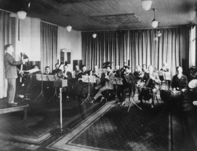 Вытеснит ли искусственный интеллект людей из мастеринга? - 3 Вытеснит ли искусственный интеллект людей из мастеринга? - 3