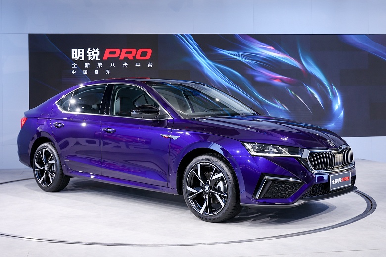 3,4 млн рублей за &laquo;эксклюзивную&raquo; Skoda Octavia. Названа актуальная стоимость лифтбэка в России