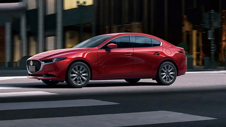Седан Mazda с «автоматом» и простым мотором — за 3,44 млн рублей. Дилер привез в Россию Mazda 3 2024 - 1 Седан Mazda с «автоматом» и простым мотором — за 3,44 млн рублей. Дилер привез в Россию Mazda 3 2024