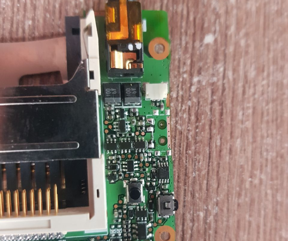 Апгрейд мобильного компьютера паяльником - 11 Апгрейд мобильного компьютера паяльником - 11