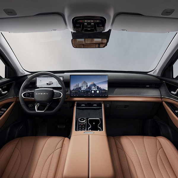 249 л.с., 8-ступенчатый &laquo;автомат&raquo; и полный привод. В России стартовали предпродажи флагманского кроссовера Chery Tiggo 9