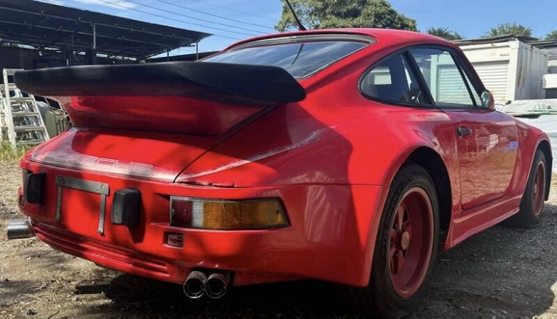 Новый Porsche 911 Carrera &mdash; по цене Lada Granta. Дилер привозит новые спорткары из Японии и продает их по цене около 1 млн рублей, но есть нюанс &mdash; собирать придется самостоятельно