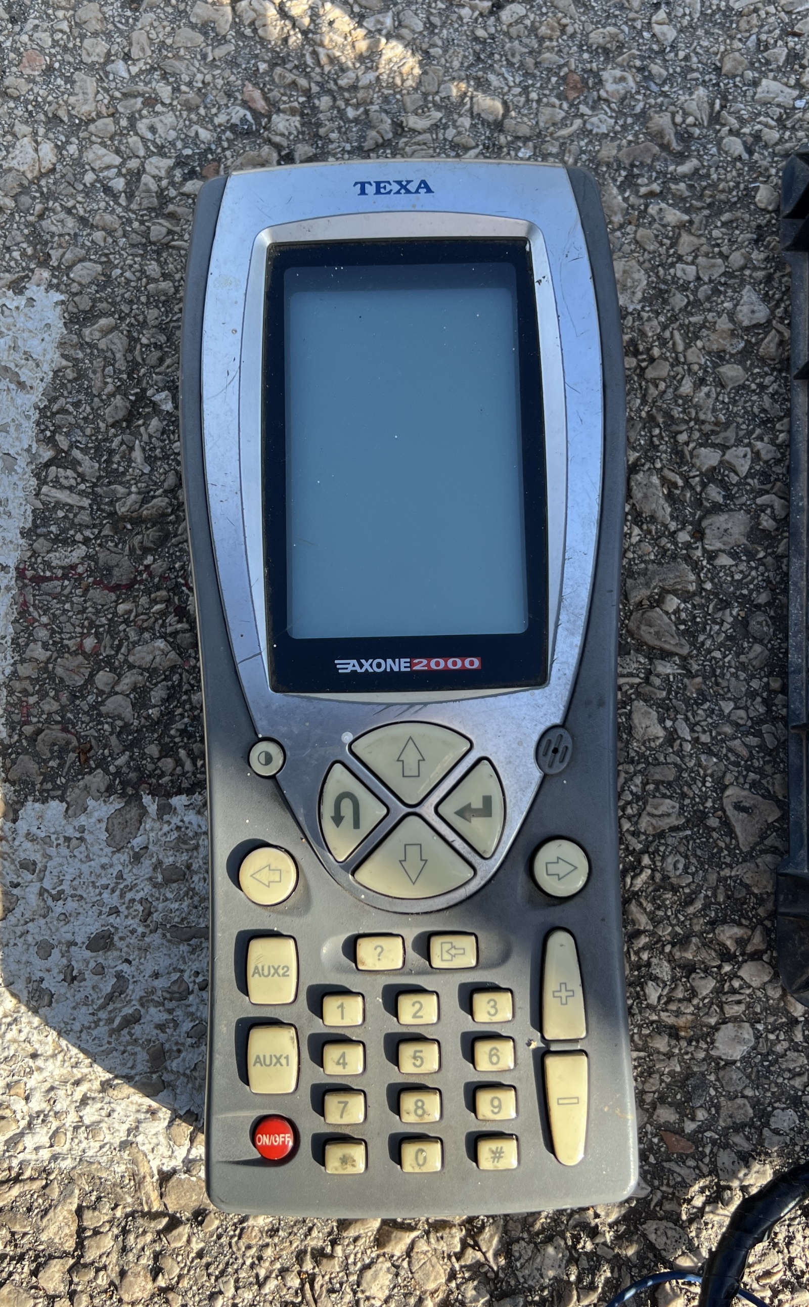 Nikon D80, iRobot Roomba, микроскоп и другие находки на испанской барахолке: что мне попалось на этот раз? - 38 Nikon D80, iRobot Roomba, микроскоп и другие находки на испанской барахолке: что мне попалось на этот раз? - 38