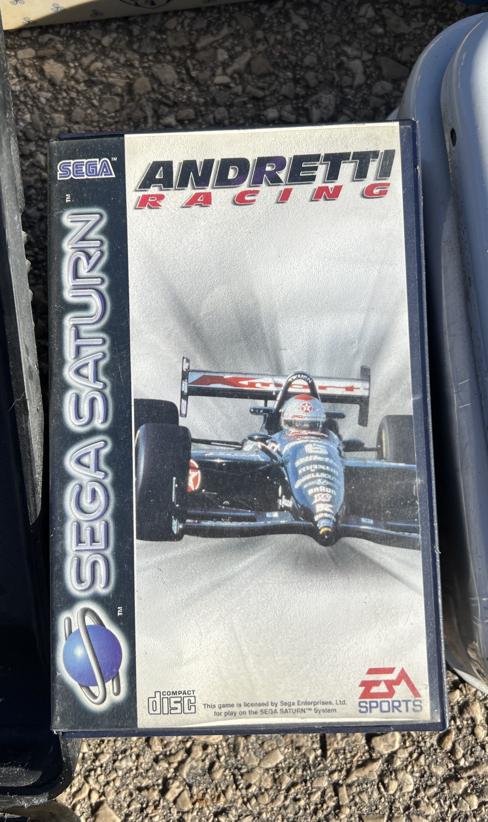 Nikon D80, iRobot Roomba, микроскоп и другие находки на испанской барахолке: что мне попалось на этот раз? - 6 Nikon D80, iRobot Roomba, микроскоп и другие находки на испанской барахолке: что мне попалось на этот раз? - 6