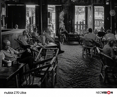 &laquo;Эффект, максимально приближенный к человеческому глазу&raquo;. Nubia Z70 Ultra с экраном без вырезов и отверстий показал свои фотовозможности