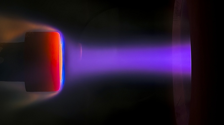 &laquo;Илон задал тон величию, и теперь мы тянемся к Марсу&raquo;. Дональд Трамп прокомментировал полет Starship, а сама SpaceX испытывает &laquo;броню&raquo; для Марса