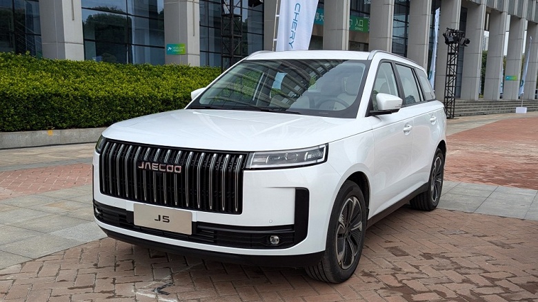 Кроссовер Jaecoo J5 для России получит полный привод, но упрощенный &mdash; без системы Torque Vectoring