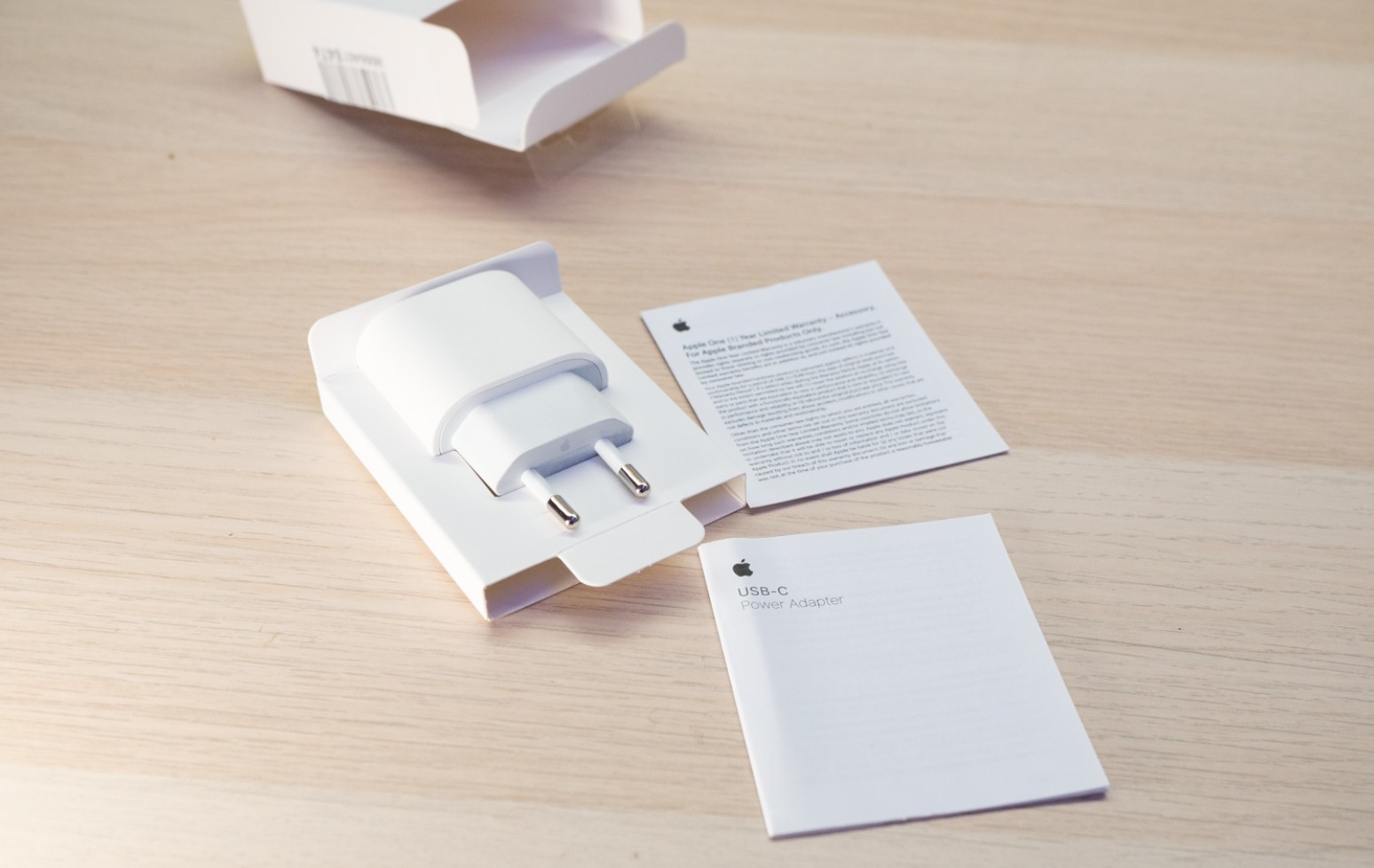 Тестируем и вскрываем поддельный блок питания Apple A2347 с Ozon - 11 Тестируем и вскрываем поддельный блок питания Apple A2347 с Ozon - 11