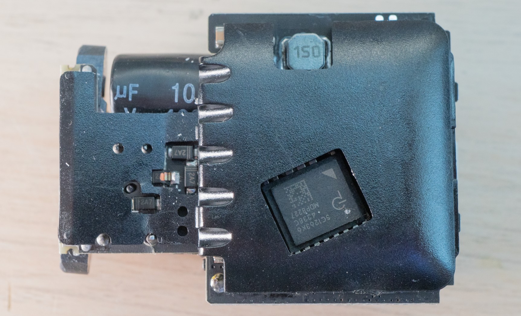 Тестируем и вскрываем поддельный блок питания Apple A2347 с Ozon - 27 Тестируем и вскрываем поддельный блок питания Apple A2347 с Ozon - 27