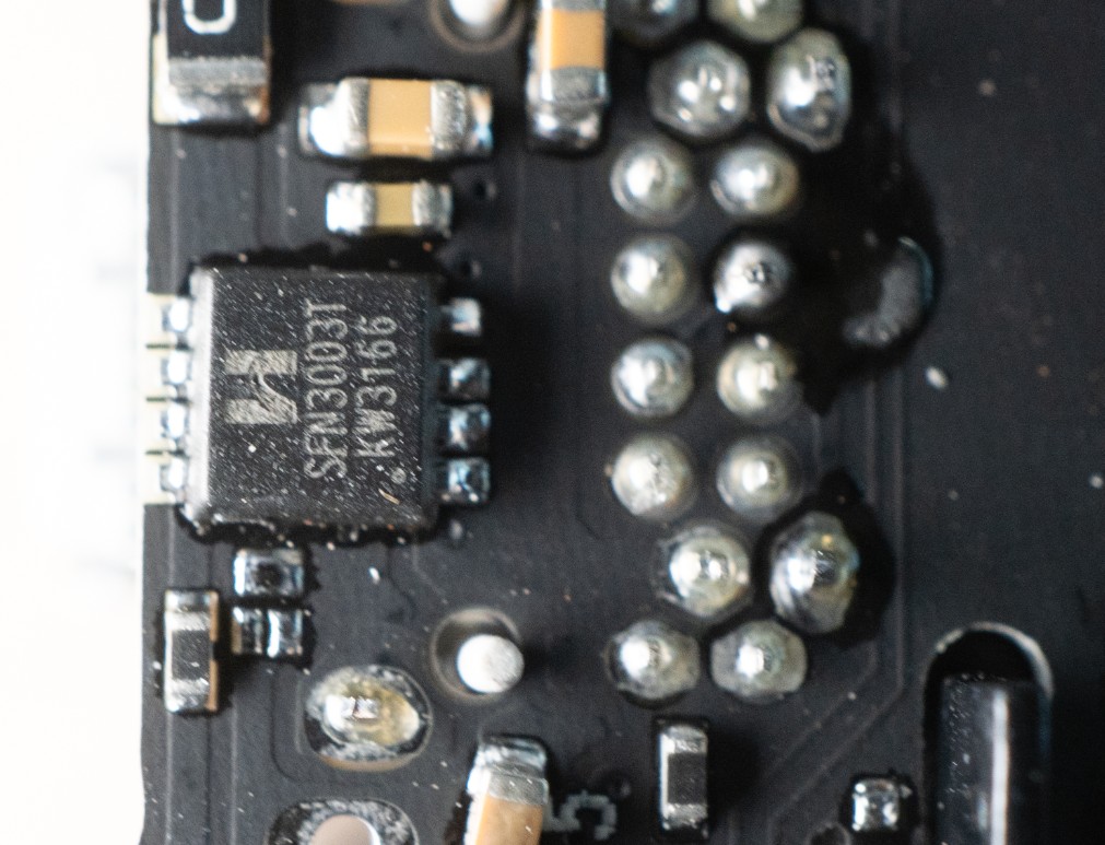 Тестируем и вскрываем поддельный блок питания Apple A2347 с Ozon - 34 Тестируем и вскрываем поддельный блок питания Apple A2347 с Ozon - 34