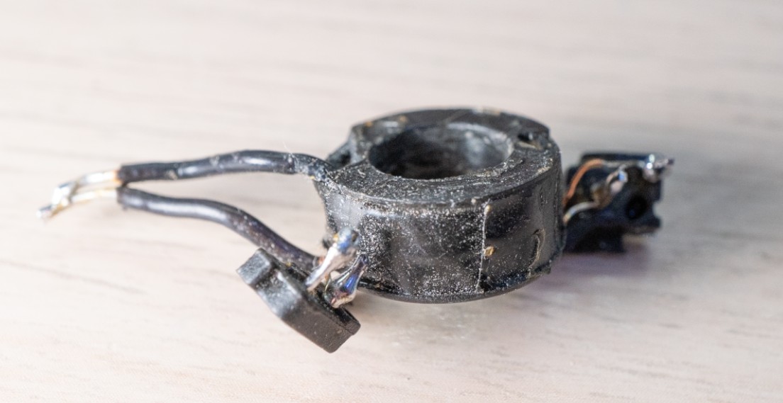 Тестируем и вскрываем поддельный блок питания Apple A2347 с Ozon - 54 Тестируем и вскрываем поддельный блок питания Apple A2347 с Ozon - 54