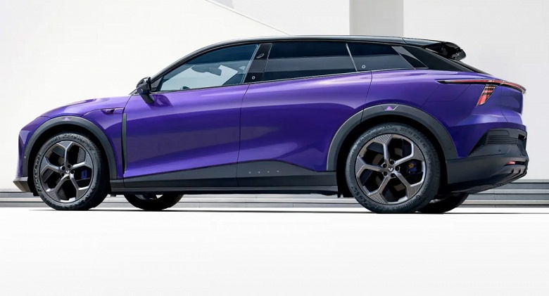 Клон Zeekr 001 официально представили в России. Jidu Robocar 01 уже у дилеров, гарантия на машину &mdash; 2 года