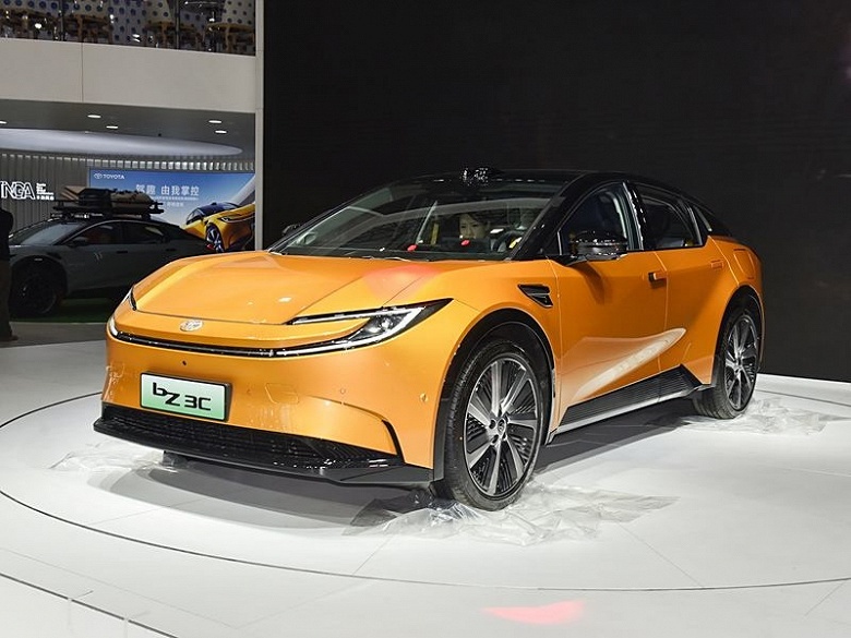  Представлен &laquo;самый умный автомобиль Toyota на сегодняшний день&raquo;