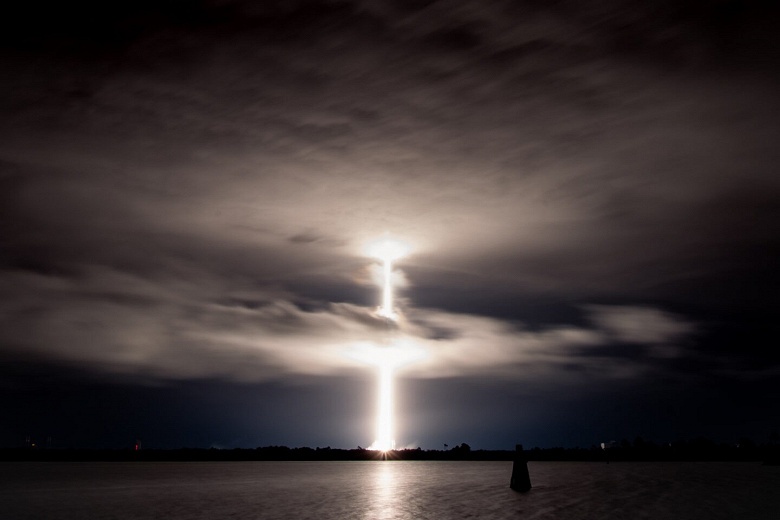 SpaceX Falcon 9 в 2024 году выполнит столько же миссий, сколько NASA Space Shuttle за 30 лет. А затраты на запуск в 100 раз меньше - 1 SpaceX Falcon 9 в 2024 году выполнит столько же миссий, сколько NASA Space Shuttle за 30 лет. А затраты на запуск в 100 раз меньше