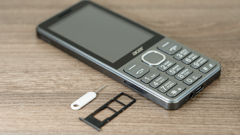 Представлены новые телефоны Acer по цене от 2490 руб. - 1 Представлены новые телефоны Acer по цене от 2490 руб.