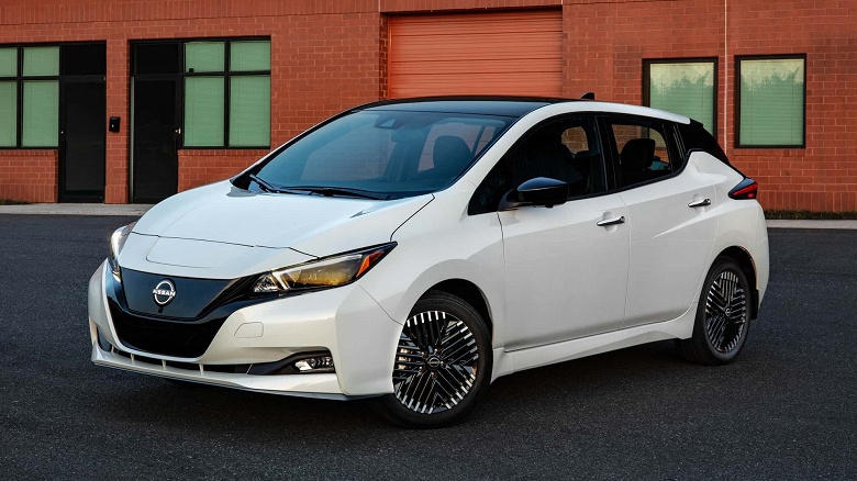 Глава Nissan признал свою вину и назвал причину сегодняшних проблем компании: «Это оправдание, но мы не могли предвидеть столь быстрого роста спроса на гибриды» - 1 Глава Nissan признал свою вину и назвал причину сегодняшних проблем компании: «Это оправдание, но мы не могли предвидеть столь быстрого роста спроса на гибриды»