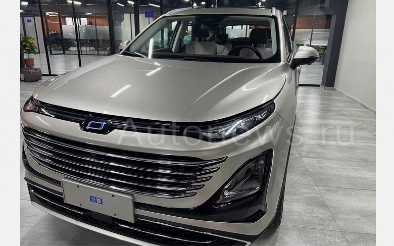 Заменитель Nissan X-Trail и Mitsubishi Outlander для России с 8-ступенчатым «автоматом». FAW Bestune T90 в российской спецификации засняли до официальной премьеры - 1 Заменитель Nissan X-Trail и Mitsubishi Outlander для России с 8-ступенчатым «автоматом». FAW Bestune T90 в российской спецификации засняли до официальной премьеры