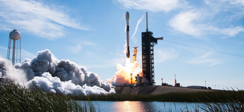 Так выглядел юбилейный полет ракеты Falcon 9. SpaceX опубликовала фото