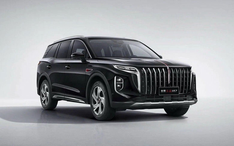 Замена Toyota Highlander и Mercedes-Benz S-Class. Hongqi привезет в Россию в 2025 году три новые модели, и все они с 8-ступенчатыми &laquo;автоматами&raquo;