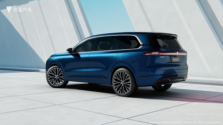 &laquo;Deepal S09 действительно находится на том же уровне, что Li Auto L9 и Aito M9&raquo;. Changan рассказал о своем новом большом гибридном внедорожнике