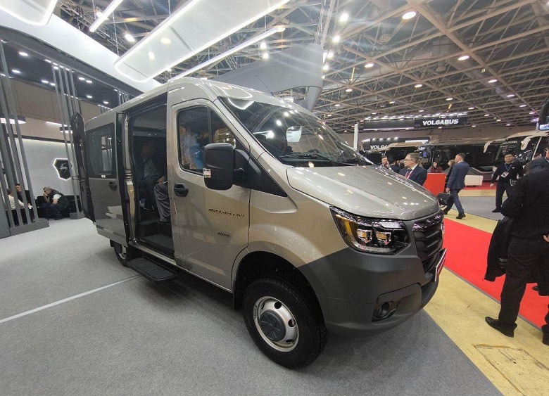 Полноприводный минивэн «Газель 4x4 NN» с трансформируемым салоном показали внутри, снаружи и снизу - 1 Полноприводный минивэн «Газель 4x4 NN» с трансформируемым салоном показали внутри, снаружи и снизу