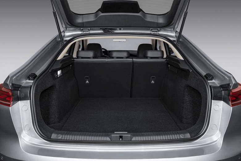 Замена Skoda Superb — всего 2,5 млн рублей. В России представлен большой лифтбэк FAW Bestune B70 нового поколения — с 2,0-литровым мотором и 6-ступенчатым «автоматом» в топовой версии - 4 Замена Skoda Superb — всего 2,5 млн рублей. В России представлен большой лифтбэк FAW Bestune B70 нового поколения — с 2,0-литровым мотором и 6-ступенчатым «автоматом» в топовой версии