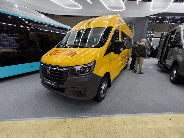 &laquo;Газель&raquo; уже не та, и это хорошо. Пневмоподвеска и огромное количество электронных систем входят в оснащение школьного микроавтобуса