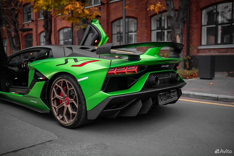 В России продают Lamborghini Aventador SVJ как у Джейсона Стейтема