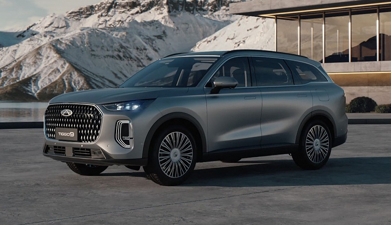 Конкурент Geely Monjaro от Chery. В России представлен Chery Tiggo 9 с 2,0-литровым мотором, 8-ступенчатым &laquo;автоматом&raquo; и полным приводом