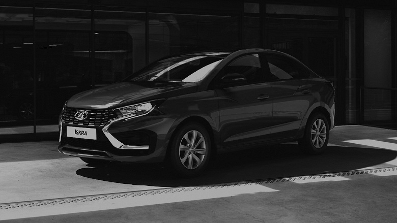 Lada Iskra превратилась в &laquo;Чёрную пантеру&raquo;: АвтоВАЗ удивит количеством цветов новинки