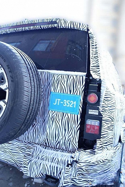 Заменитель Toyota Land Cruiser Prado с запасом хода 1400 км. Появились первые живые фото салона Jetour Shanhai T5 - 4 Заменитель Toyota Land Cruiser Prado с запасом хода 1400 км. Появились первые живые фото салона Jetour Shanhai T5