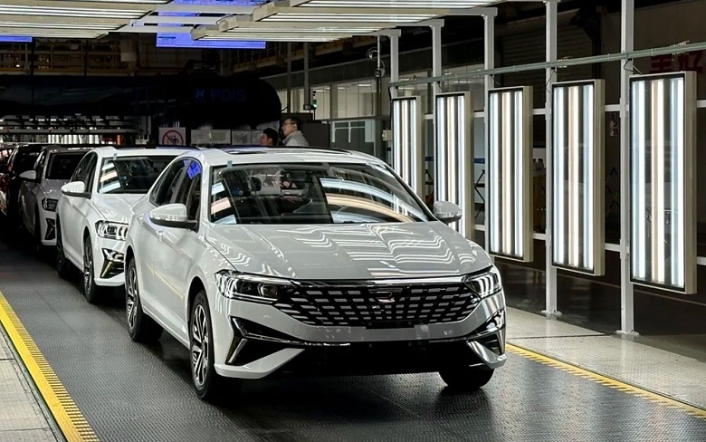 Этот новейший седан от Volkswagen официально ждут в России. Стартовало производство Jetta VA7, опубликованы живые фото