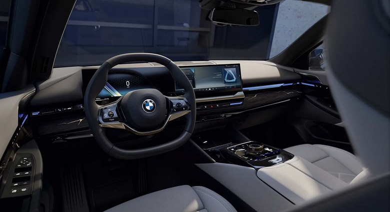 Минус 5,5 млн рублей всего за полгода: новейшая &laquo;пятерка&raquo; BMW сильно подешевела в России