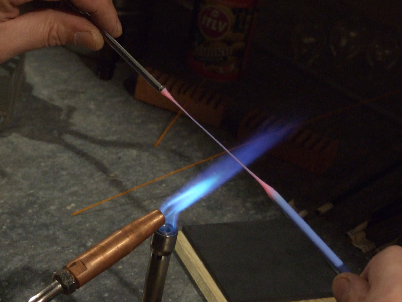 Электровакуумные работы в домашней мастерской. Впаи в молибденовое стекло - 10