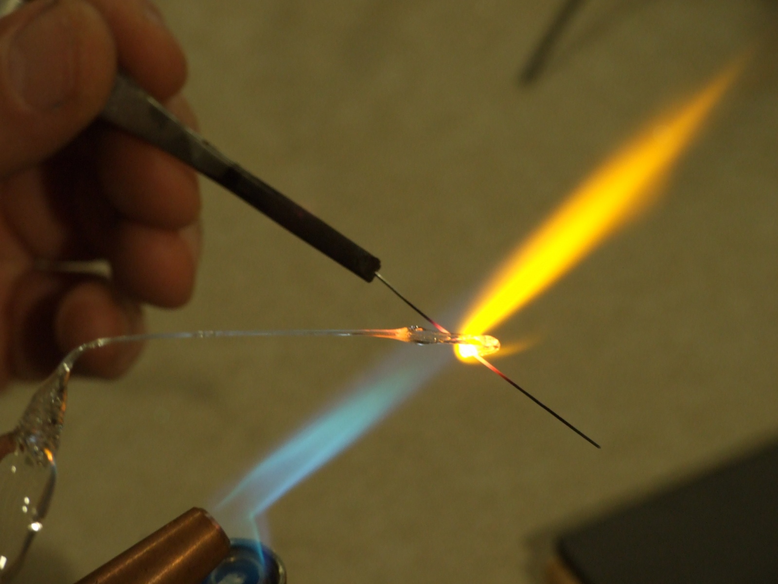 Электровакуумные работы в домашней мастерской. Впаи в молибденовое стекло - 11