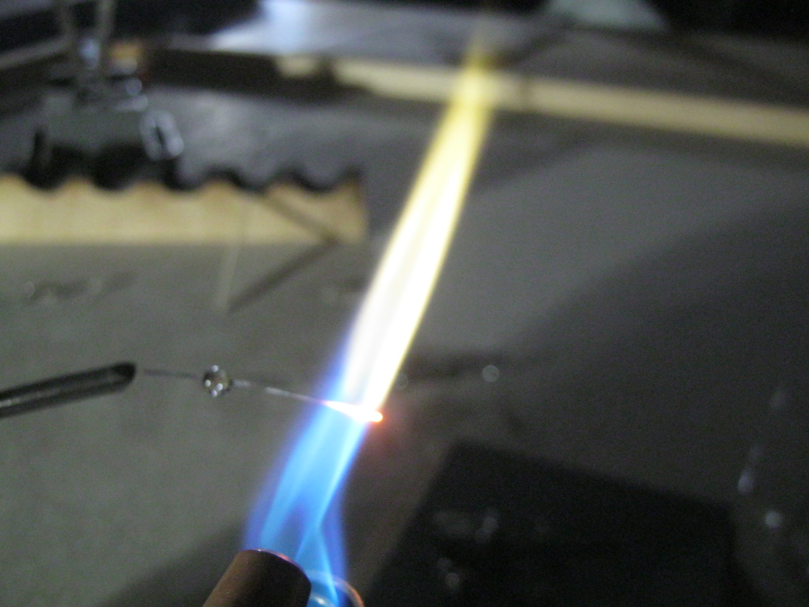 Электровакуумные работы в домашней мастерской. Впаи в молибденовое стекло - 31