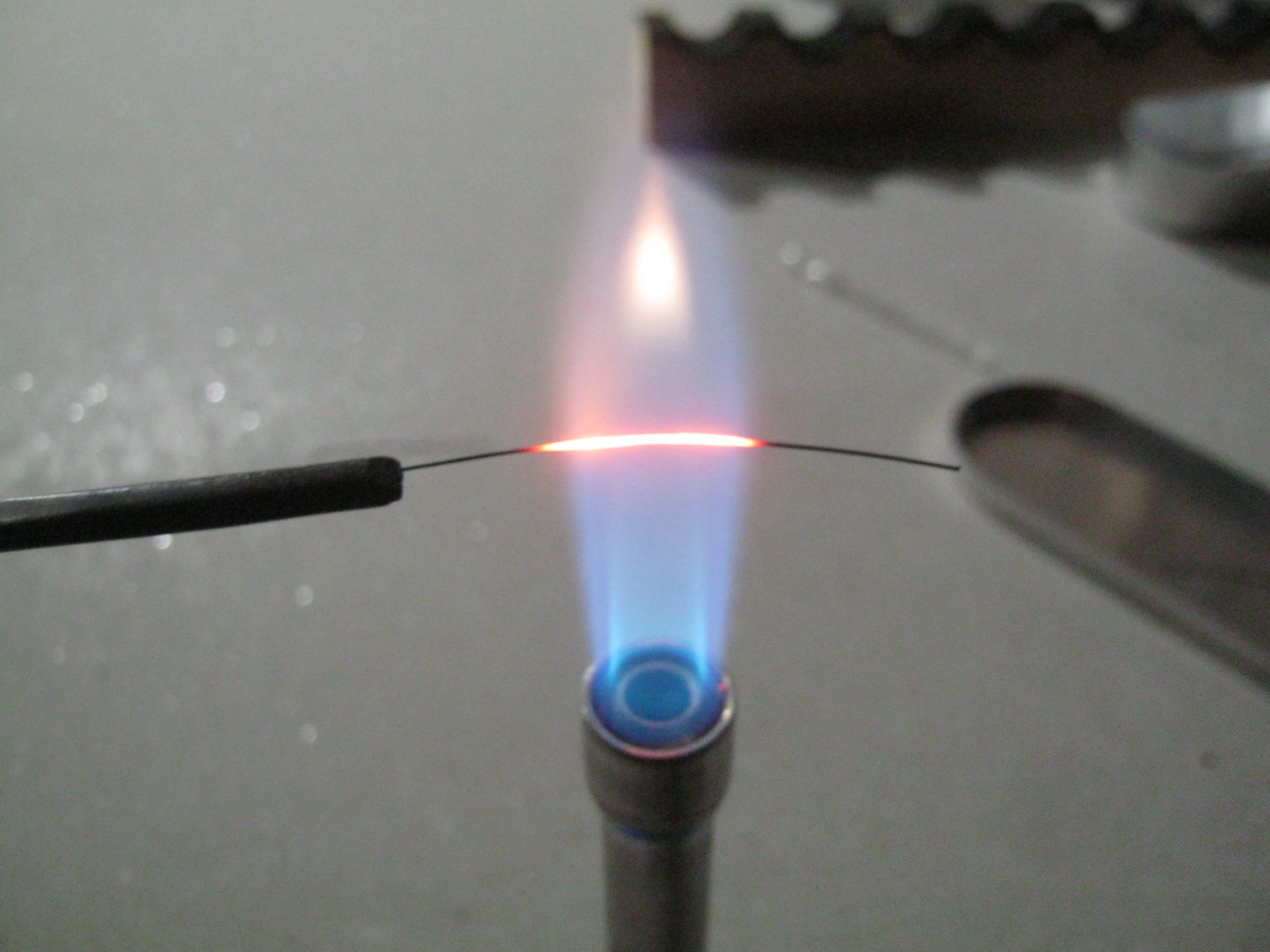 Электровакуумные работы в домашней мастерской. Впаи в молибденовое стекло - 34