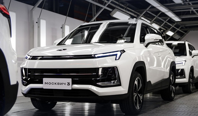 Самый популярный «Москвич» обрел специальную версию: представлен «Москвичом 3» с ручным управлением - 1 Самый популярный «Москвич» обрел специальную версию: представлен «Москвичом 3» с ручным управлением
