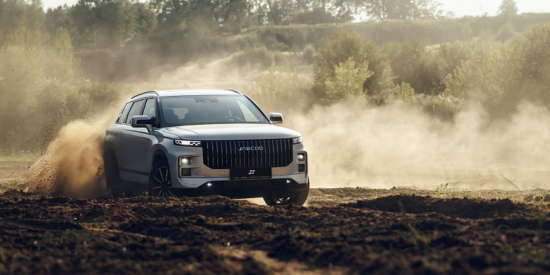 Раньше на этом российском заводе собирали Opel, а сейчас будут выпускать &laquo;китайский Land Rover&raquo;. Jaecoo J7 пропишется на бывшем заводе General Motors в Шушарах