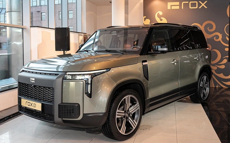 На 4 млн рублей дешевле, чем в России. В Казахстане официально представили аналог Li L7 с адаптивной подвеской и запасом хода более 1300 км &mdash; Rox 01