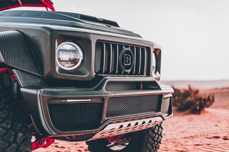 Таких машин в мире всего 15, и одна из них уже в России. В страну привезли редчайший вездеход Brabus Crawler 900, построенный на базе &laquo;Гелендвагена&raquo;