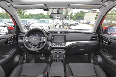 Японский заменитель Lad Vesta за 2,4 млн рублей. В Россию привезли Honda Envix за 2,4 млн рублей - 3 Японский заменитель Lad Vesta за 2,4 млн рублей. В Россию привезли Honda Envix за 2,4 млн рублей