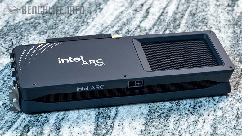 &laquo;Первая достойная бюджетная видеокарта десятилетия&raquo; станет еще лучше. Intel выпустит видеокарту Arc B580 с 24 ГБ памяти