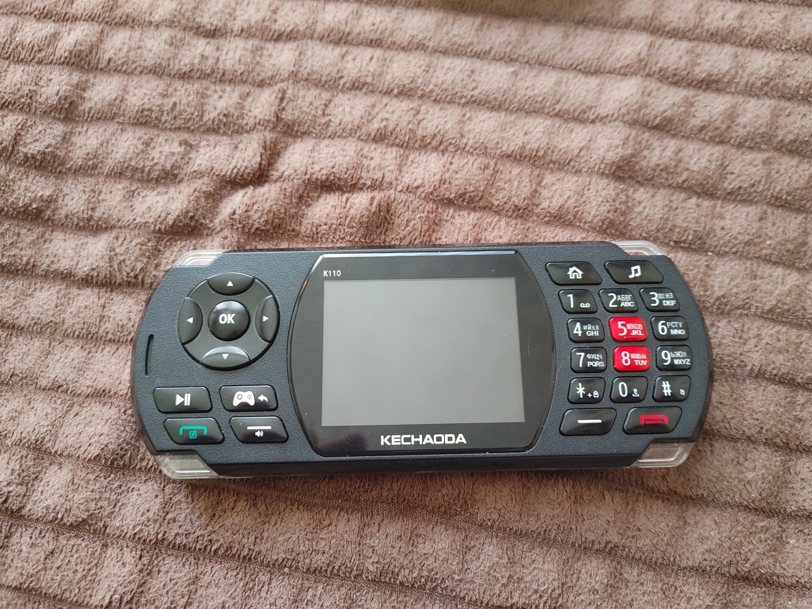 Уникальный игровой телефон с двумя процессорами за 2 000 рублей — разбираем плод инженерного гения из Китая - 8