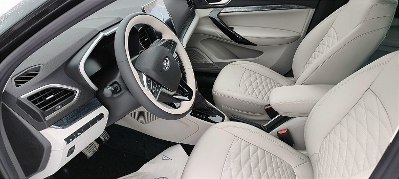 С момента начала продаж в Тольятти продали всего одну Lada Aura