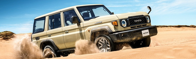 Легендарные внедорожники с 4,0-литровым мотором по цене Tank 700: в Россию приехали новые Toyota Land Cruiser 70 в трёх типах кузова - 1 Легендарные внедорожники с 4,0-литровым мотором по цене Tank 700: в Россию приехали новые Toyota Land Cruiser 70 в трёх типах кузова