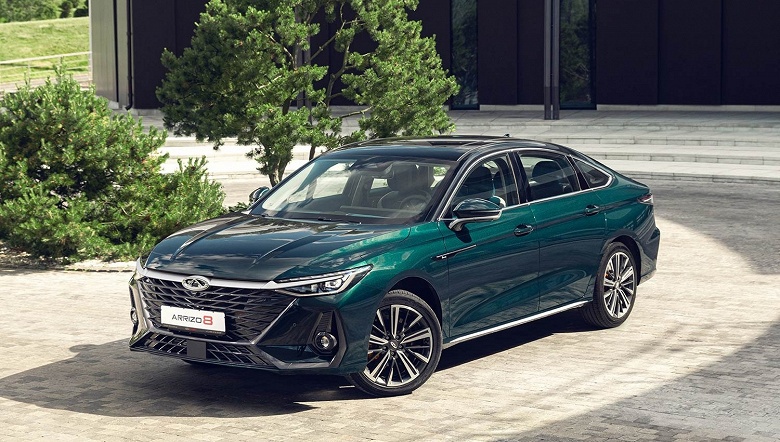 Замена Toyota Camry в России сегодня стоит меньше, чем на момент выхода. Бизнес-седан Chery Arrizo 8 теперь предлагают от 2,9 млн рублей - 1 Замена Toyota Camry в России сегодня стоит меньше, чем на момент выхода. Бизнес-седан Chery Arrizo 8 теперь предлагают от 2,9 млн рублей