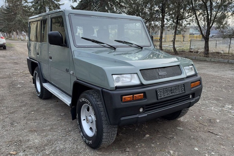 Редкий российский внедорожник Derways Cowboy в аутентичном состоянии продают за 1,3 млн рублей - 1 Редкий российский внедорожник Derways Cowboy в аутентичном состоянии продают за 1,3 млн рублей